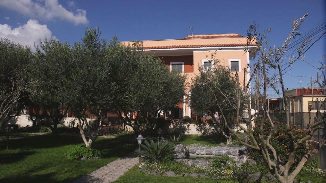 ホテル Antica Masseria Pellegrini ボスコレアーレ エクステリア 写真